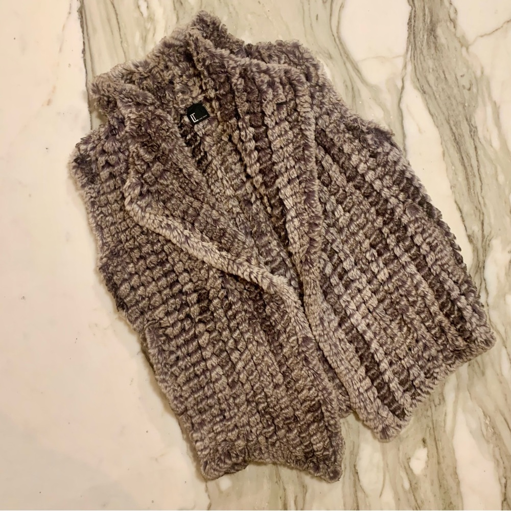 Love Token Kiera Faux Fur Plush Vest
